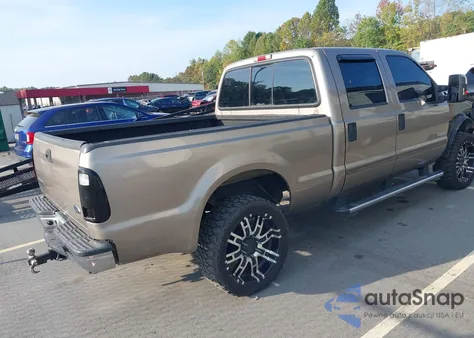 2005 Ford F-250 Lariat/Xl/Xlt z USA, uszkodzony, nr VIN 1FTSW21P25EA58149